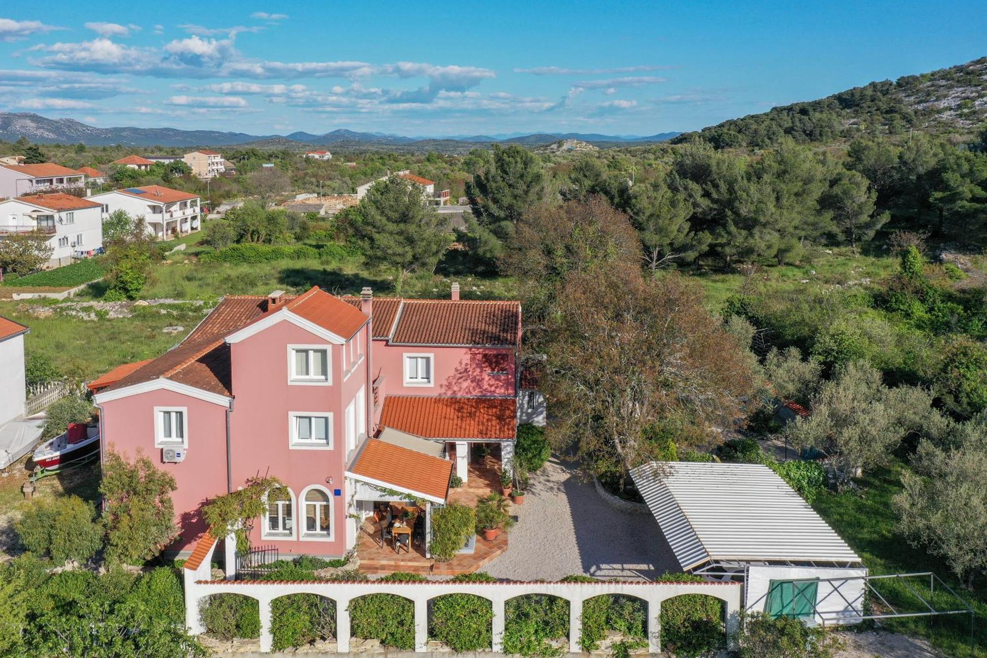 Villa Arta Драге Экстерьер фото